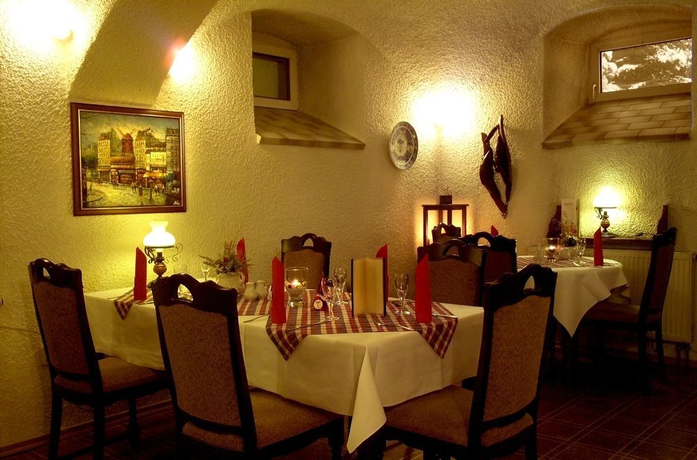 Logis L'Auberge Gutshof 比绍夫斯韦尔达 外观 照片